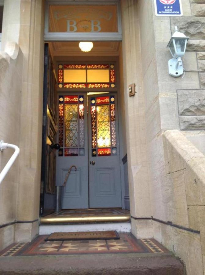 Oyo 3 Crescent Gardens Hotel Bath Exterior foto